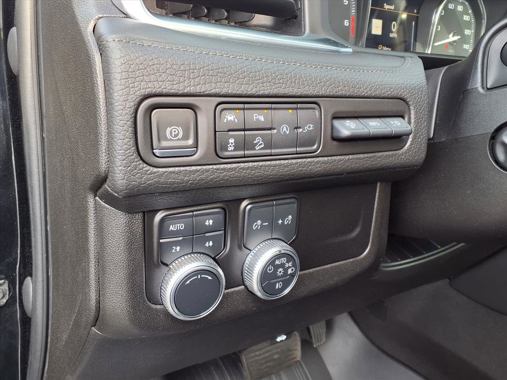 Used 2021 GMC Yukon Denali w/ Denali Premium Package image 7