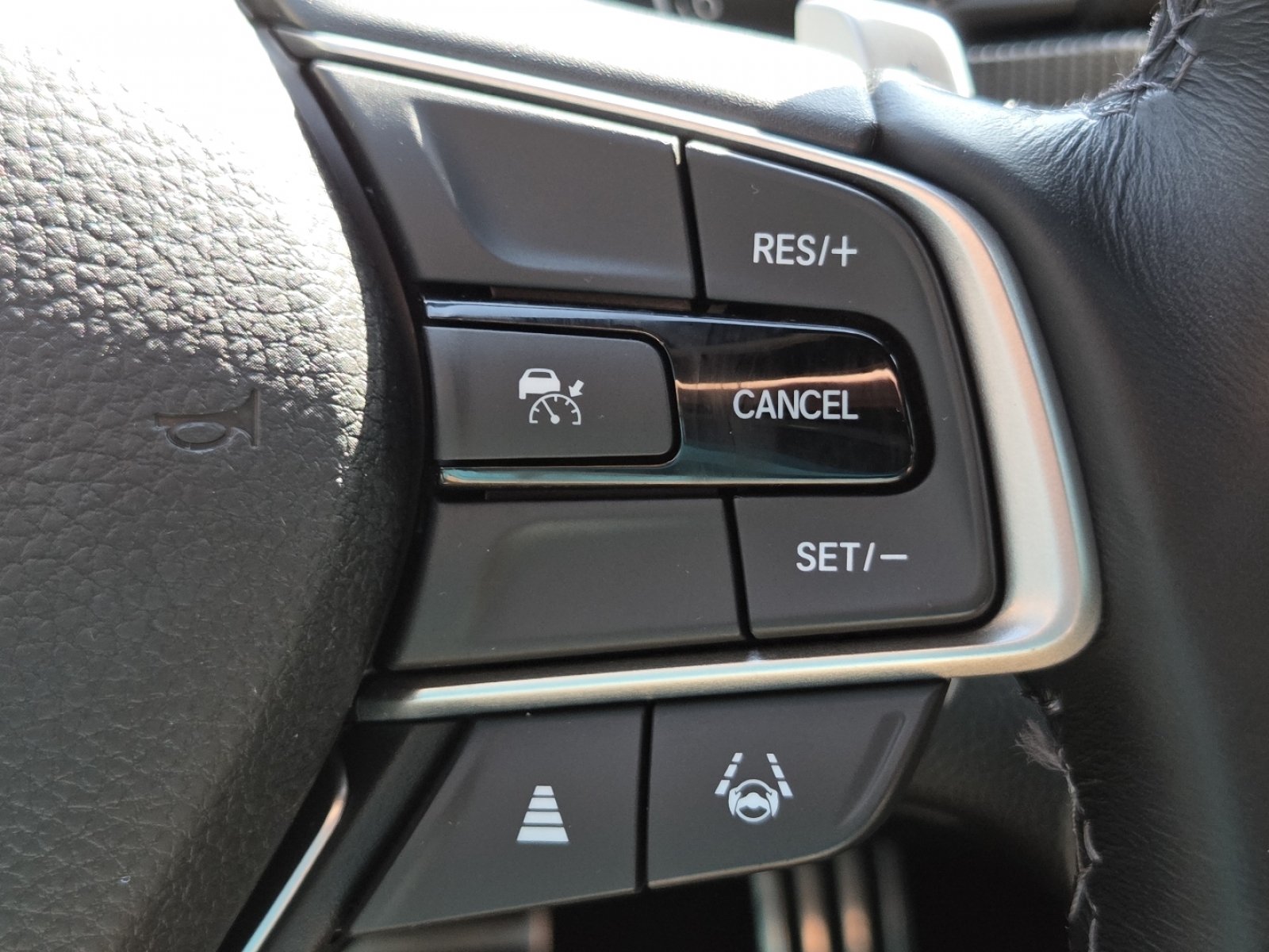 Used 2022 Honda Accord Sport image 8