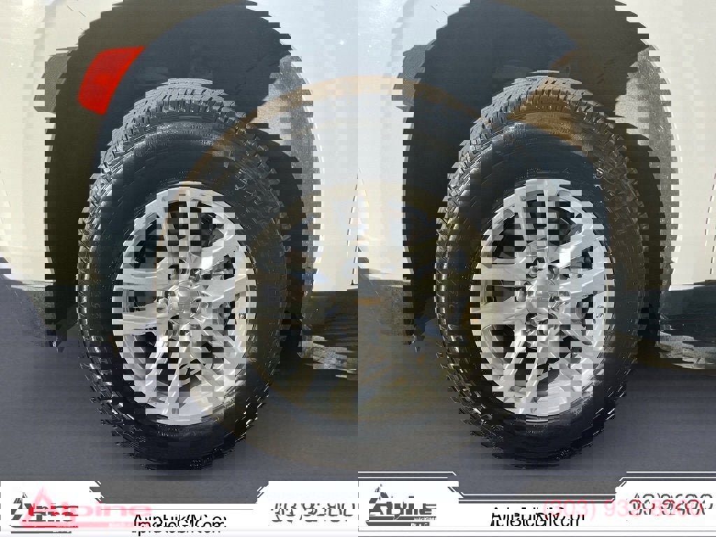 Used 2024 Chevrolet Tahoe LT image 14