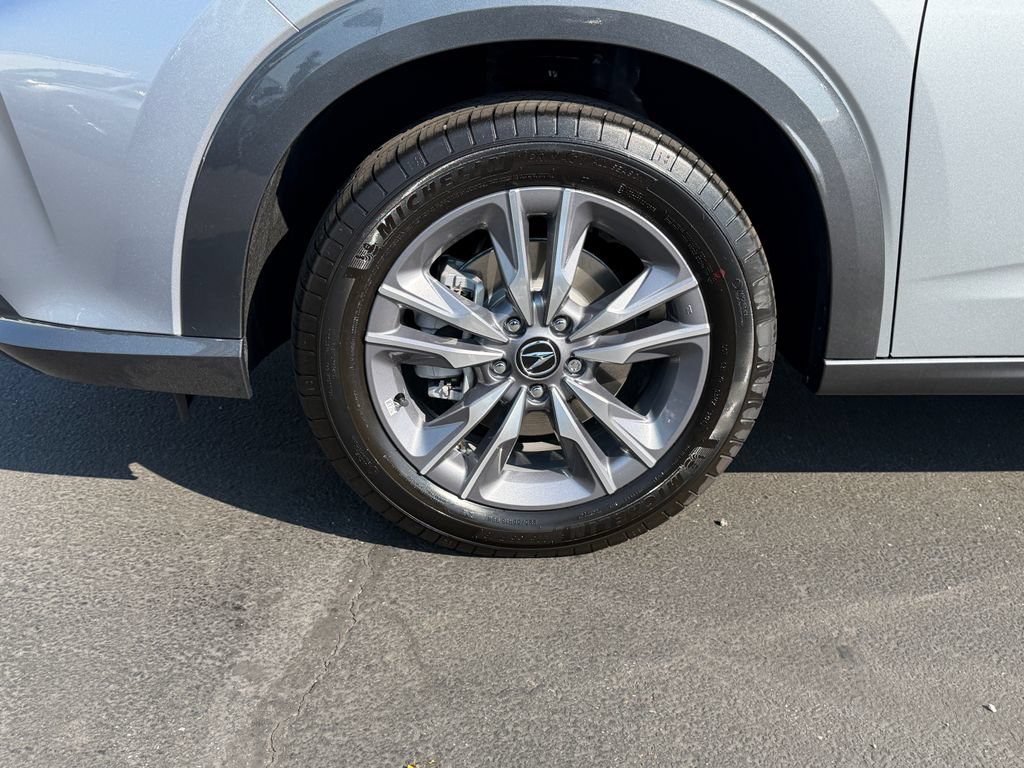 New 2026 Acura ADX FWD image 6