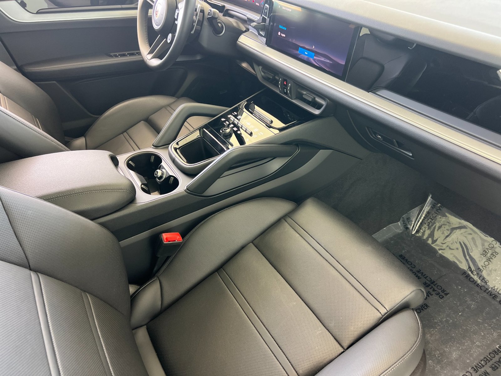 Certified 2026 Porsche Cayenne Coupe AWD/4WD image 16