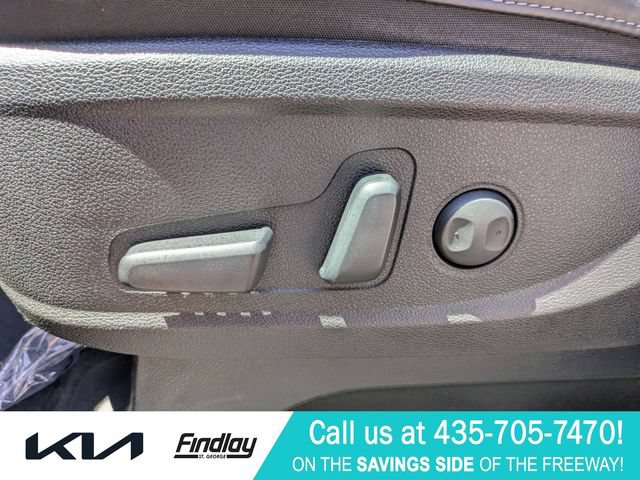 Used 2022 Kia Telluride S AWD/4WD image 17