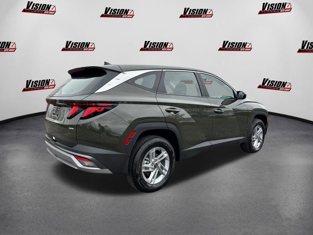 New 2026 Hyundai Tucson SE image 5