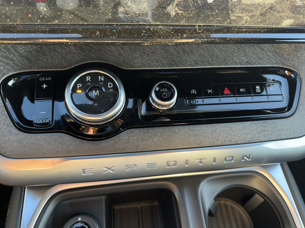 New 2026 Ford Expedition Tremor image 15