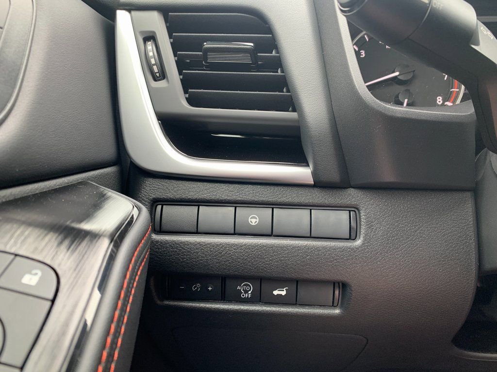 New 2026 Nissan Rogue SV image 18