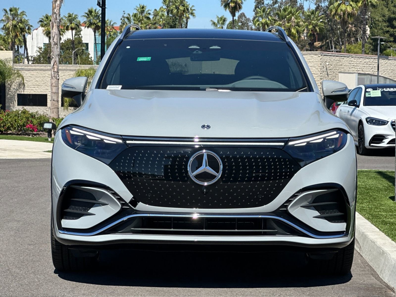 New 2026 Mercedes-Benz EQS 550 4MATIC SUV image 8