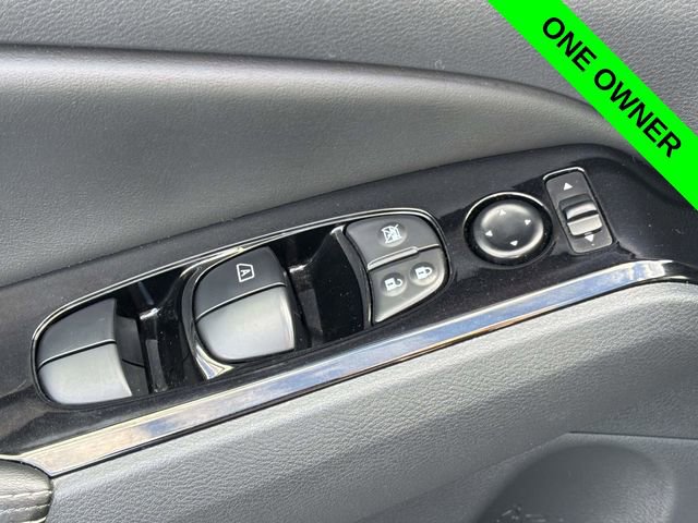 Used 2023 Nissan Altima 2.5 SV image 10