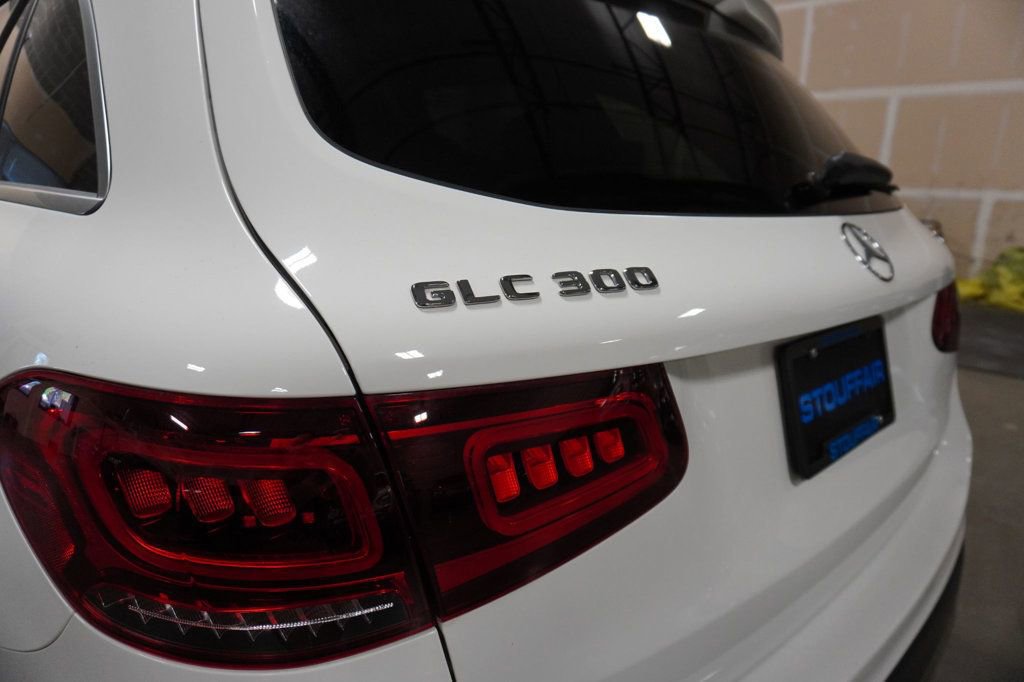 Used 2020 Mercedes-Benz GLC 300 4MATIC w/ Parking Assistance Package image 5