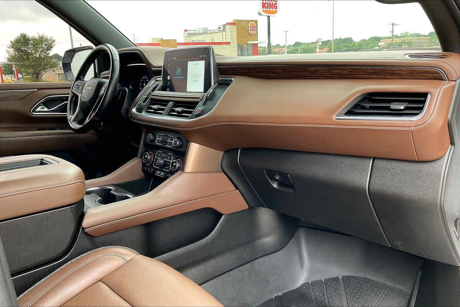 Used 2022 Chevrolet Tahoe High Country AWD/4WD image 23