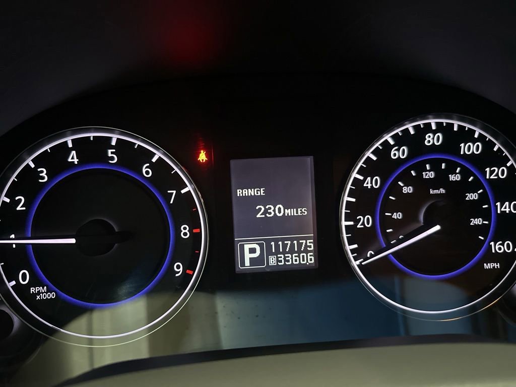 Used 2011 INFINITI G37 Sedan RWD image 8