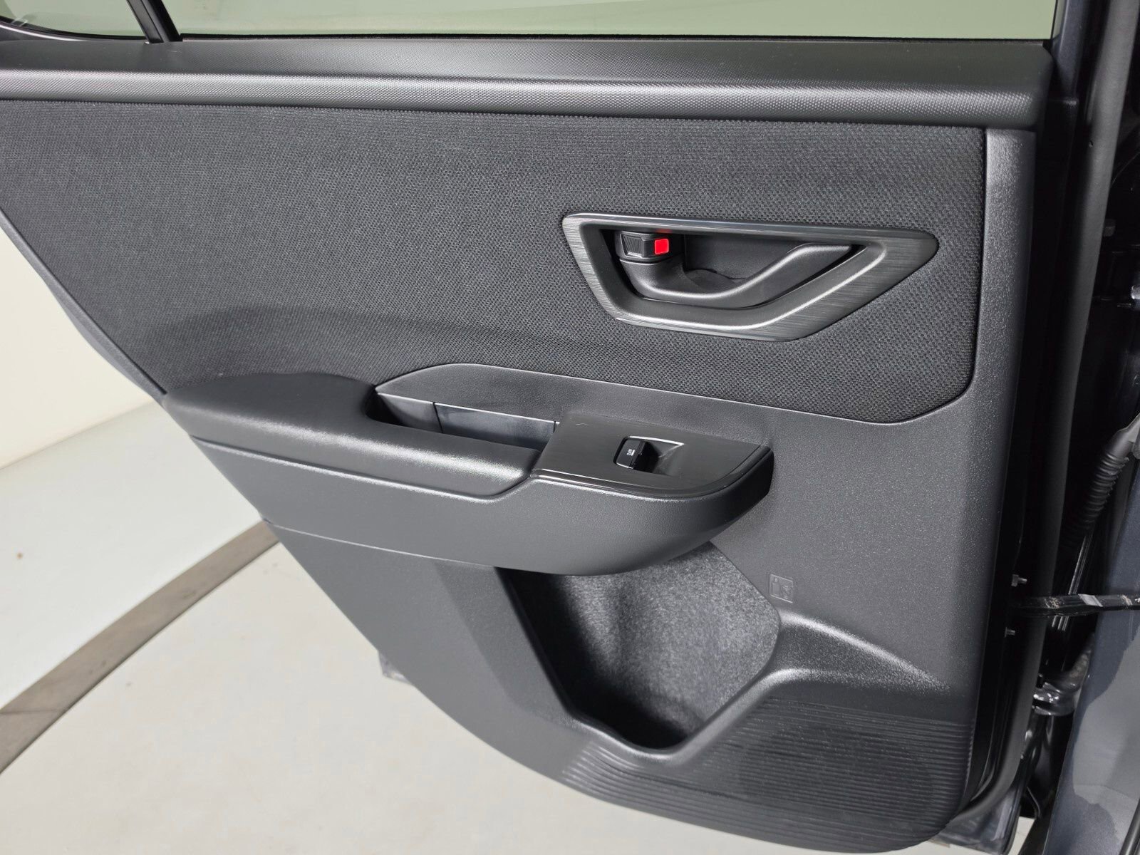 Used 2026 Subaru Outback Limited XT w/ Premium/Limited Package 2 image 26