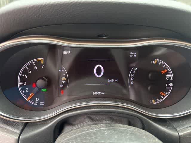 Used 2015 Jeep Grand Cherokee Limited w/ Luxury Group II AWD/4WD image 6