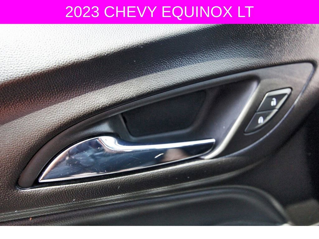 Used 2023 Chevrolet Equinox LT image 21