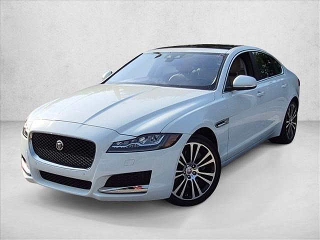 Used 2020 Jaguar XF Prestige AWD/4WD image 1