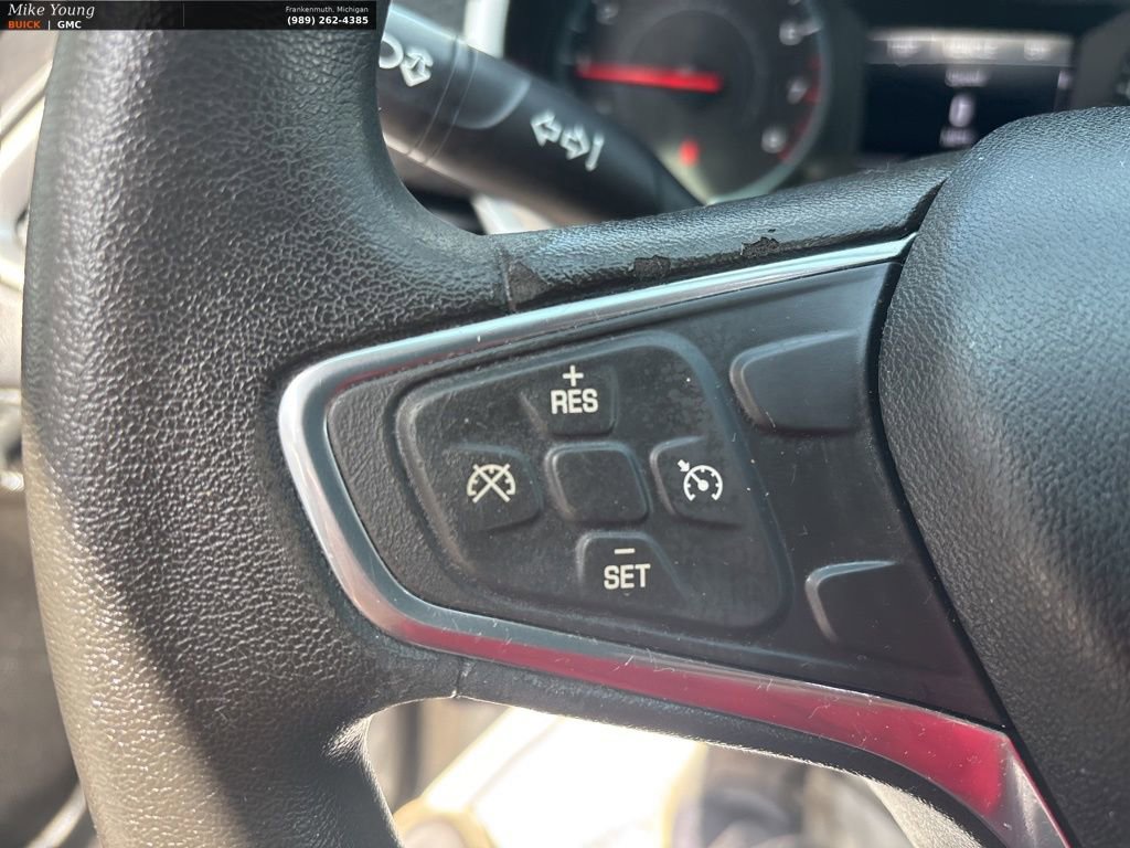 Used 2018 Chevrolet Malibu LS w/ LPO, Convenience Package 1 FWD image 16