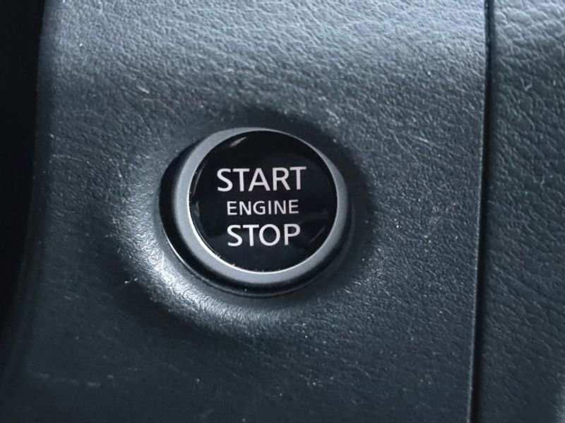 Used 2023 Nissan Frontier SV w/ Technology Package image 20