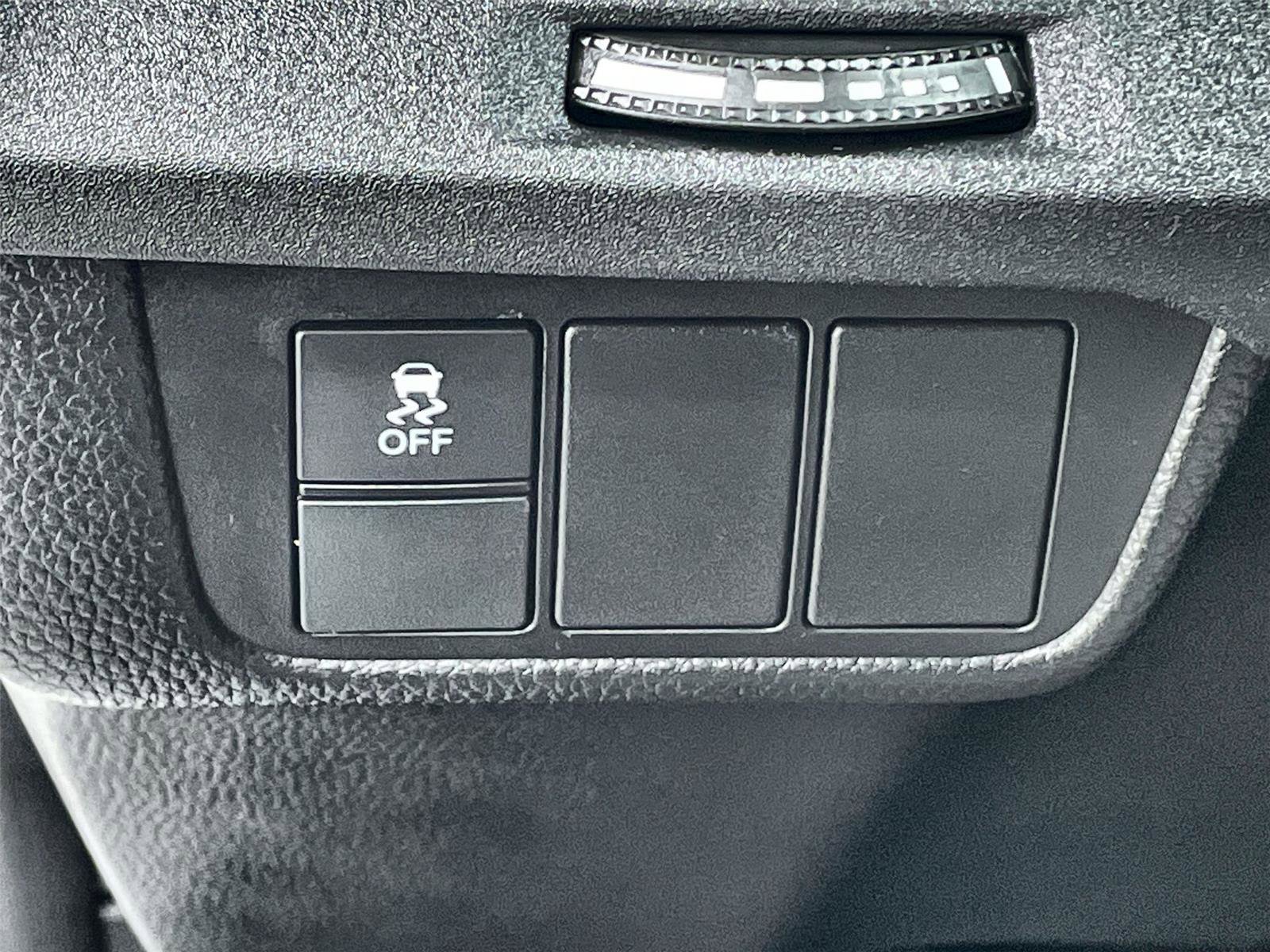 Certified 2025 Honda CR-V EX image 16