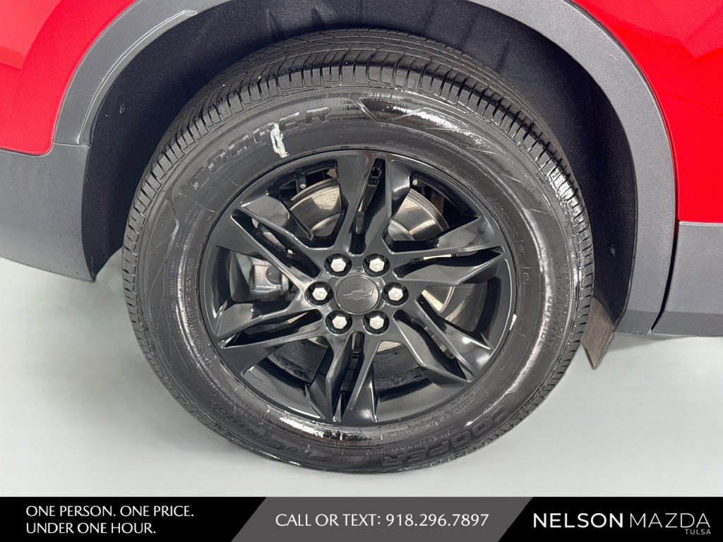 Used 2020 Chevrolet Blazer LT FWD image 12