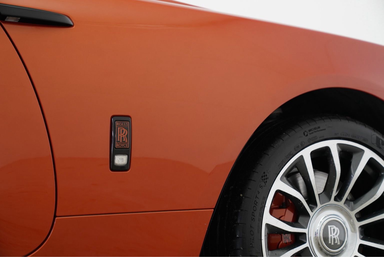 Used 2020 Rolls-Royce Dawn image 83