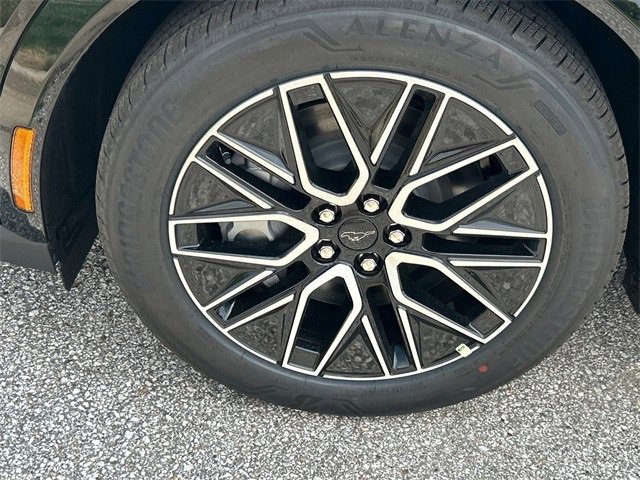 New 2025 Ford Mustang Mach-E Premium image 17