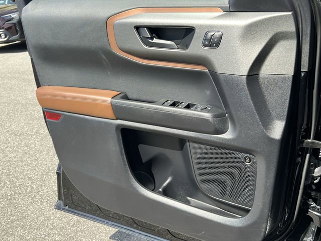 Used 2025 Ford Bronco Sport Outer Banks w/ Outer Banks Tech Package+ AWD/4WD image 23