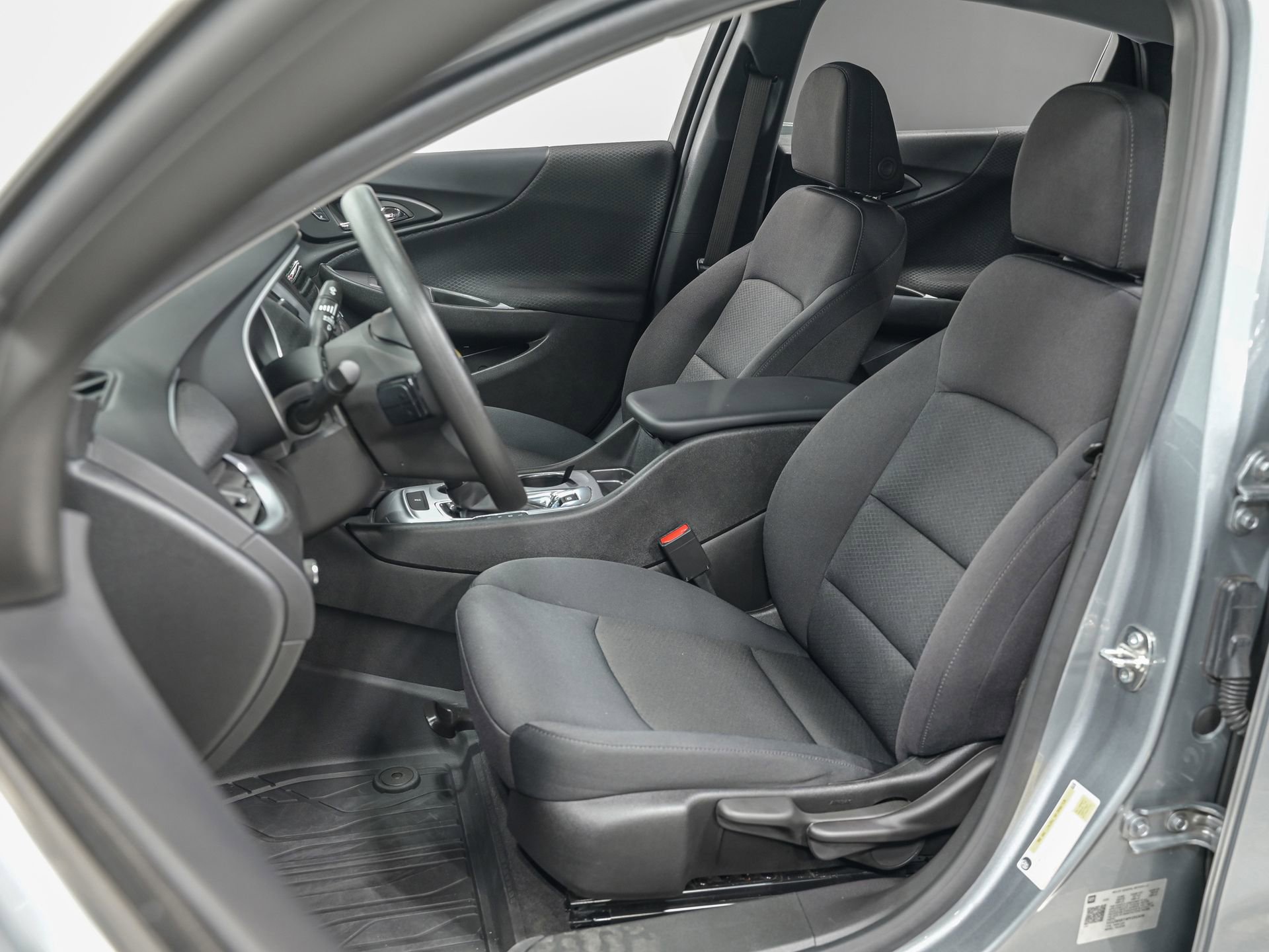Used 2023 Chevrolet Malibu LS image 17