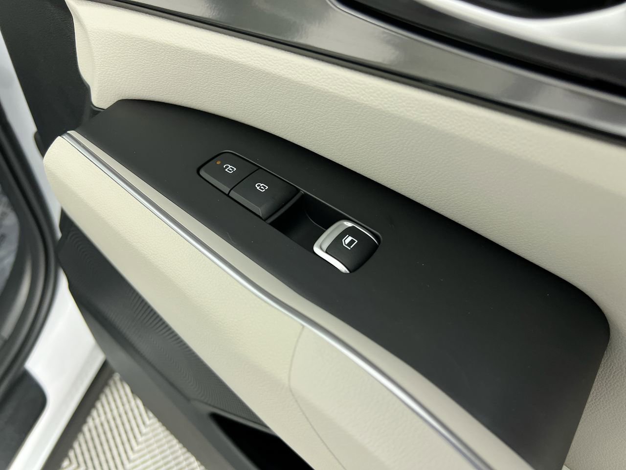 New 2026 Kia Sorento EX w/ EX Premium Package FWD image 34