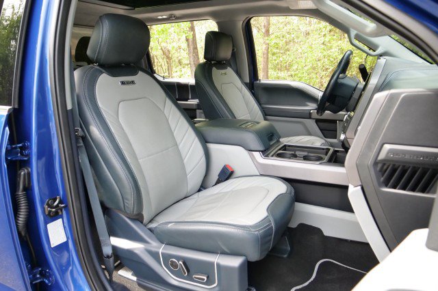 Used 2022 Ford F450 Limited w/ FX4 Off-Road Package image 41