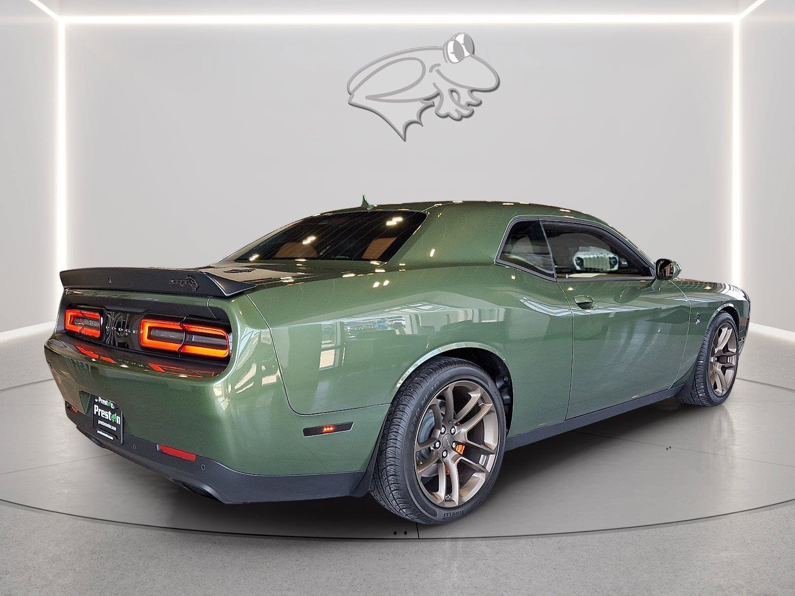 Used 2022 Dodge Challenger SRT Hellcat Redeye RWD image 6