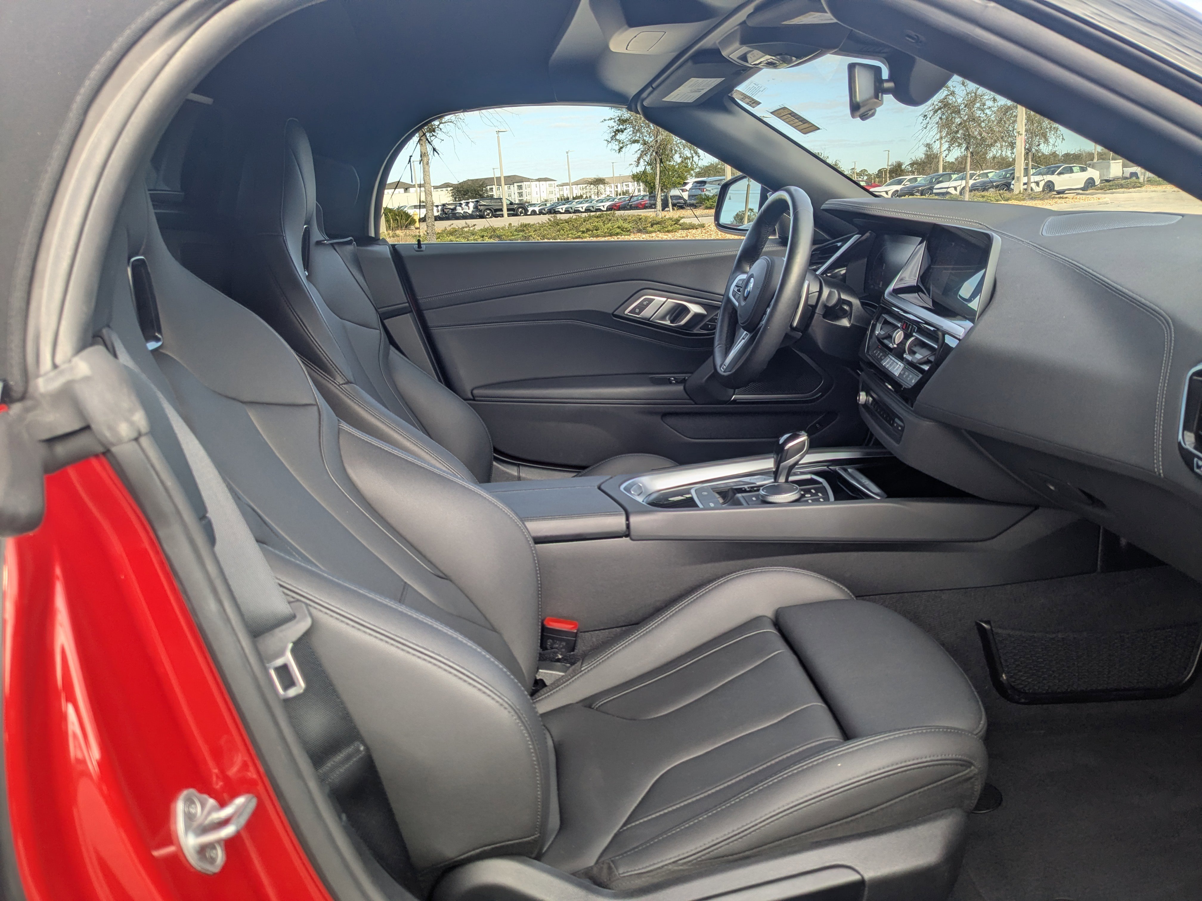 Used 2026 BMW Z4 sDrive30i image 13