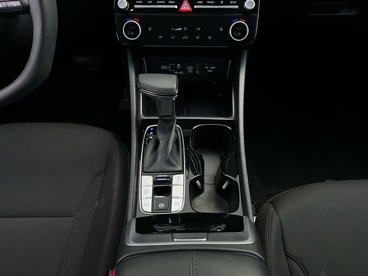 Used 2025 Hyundai Tucson SEL image 15