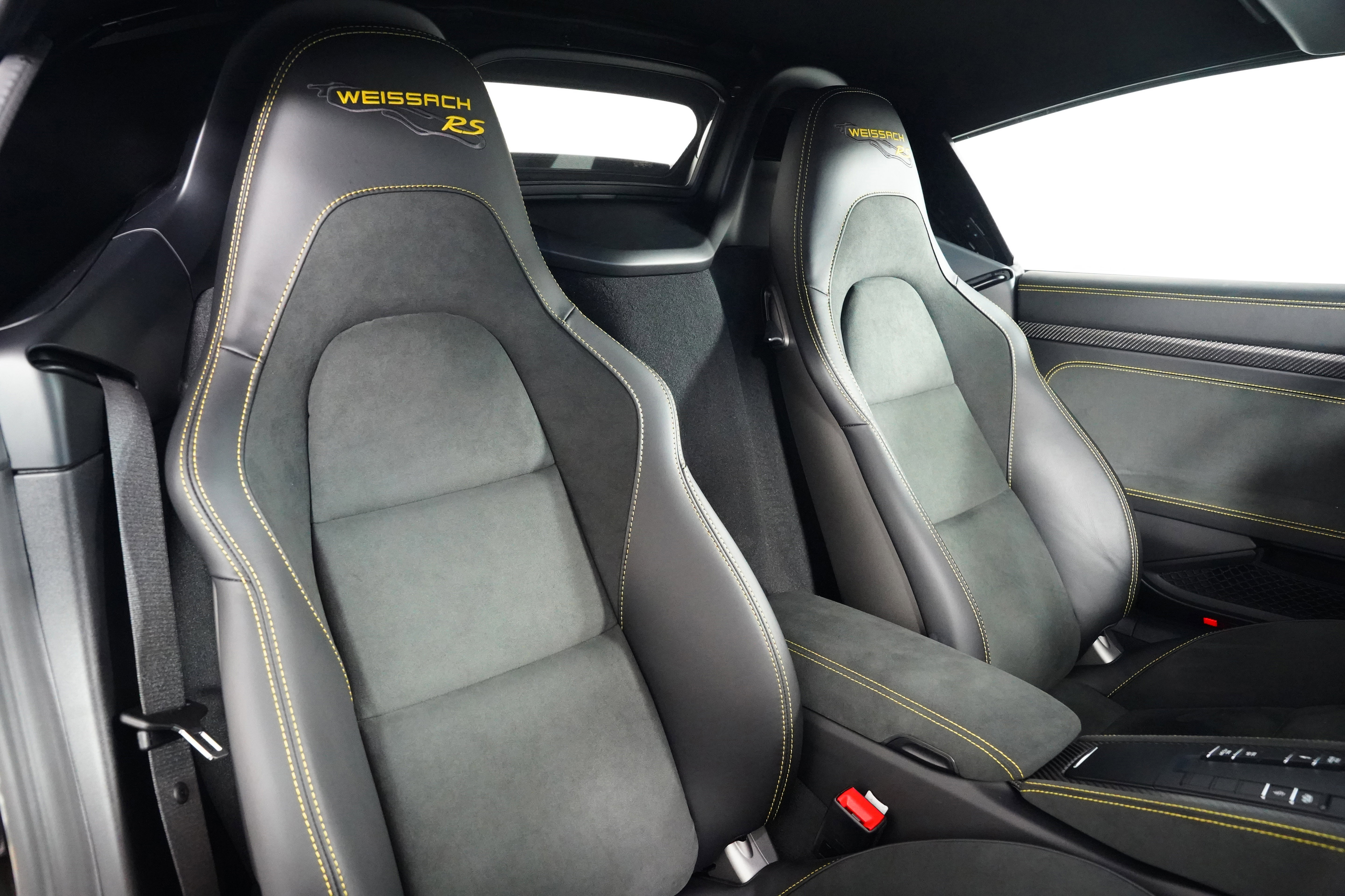 Used 2025 Porsche 718 Boxster Spyder RS image 43