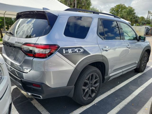 Used 2023 Honda Pilot Elite image 5