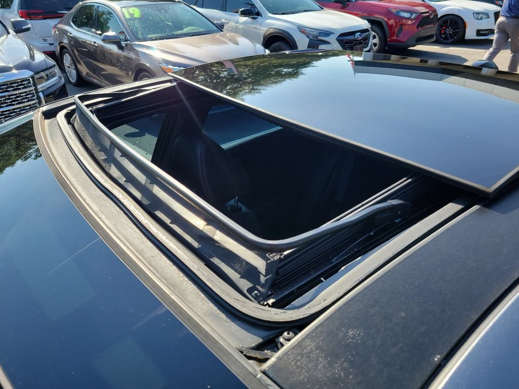 Used 2020 Nissan Maxima SR w/ Sport Mat Group FWD image 25