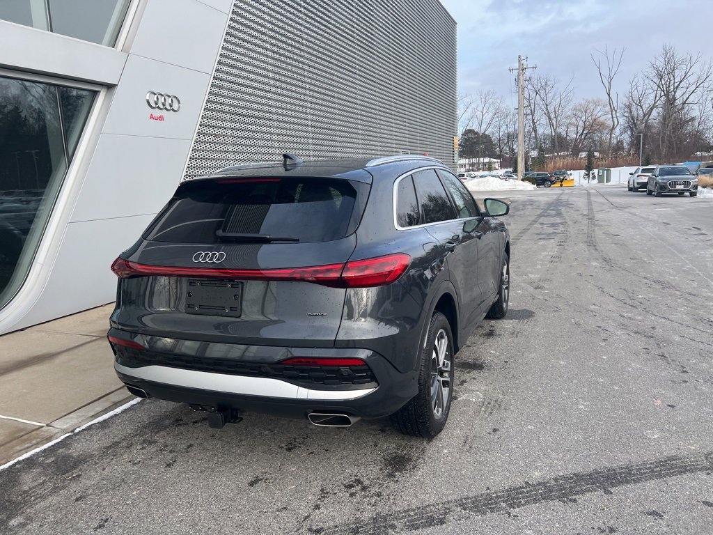 Used 2025 Audi Q5 Premium Plus image 28