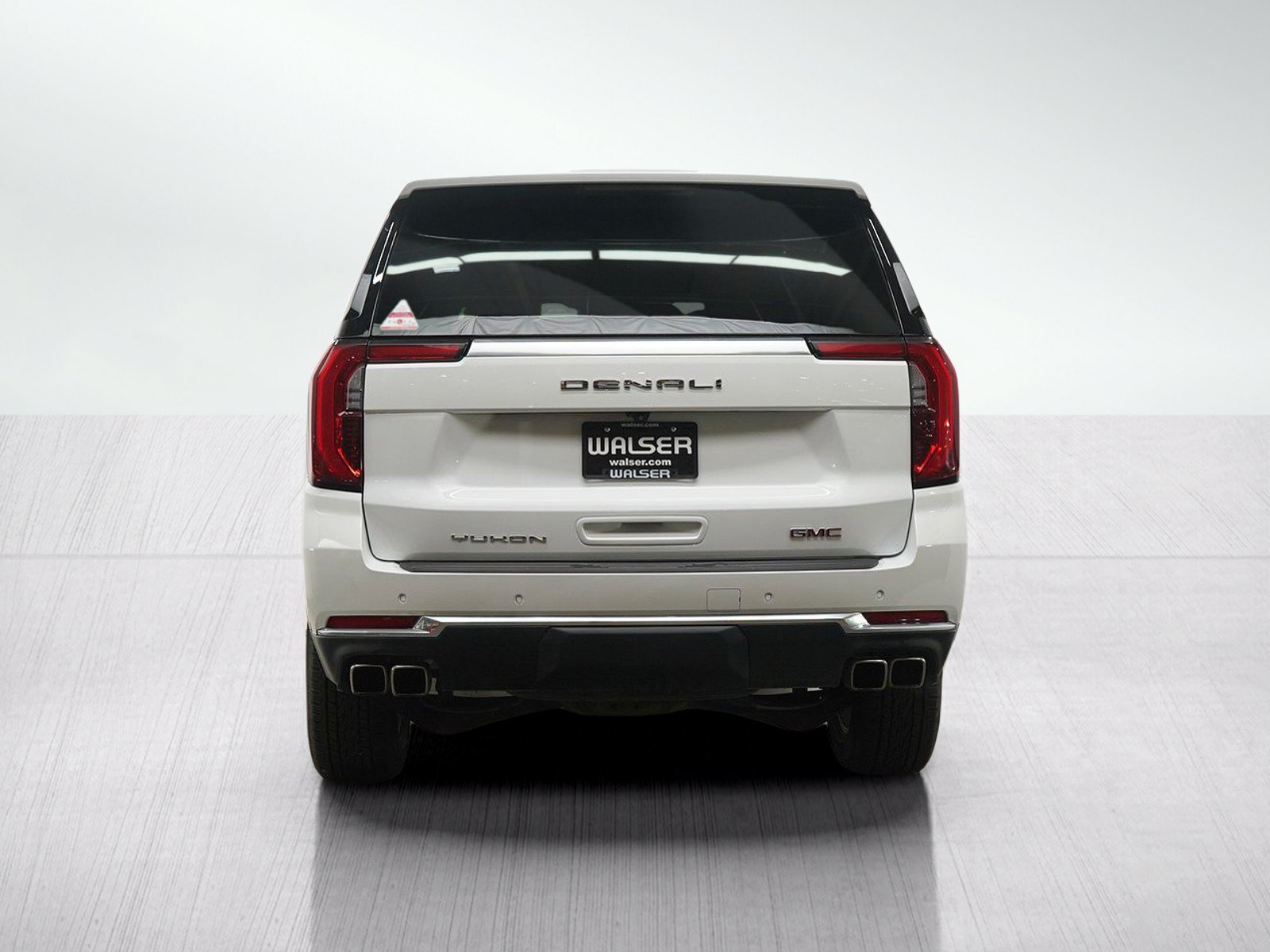 Used 2025 GMC Yukon XL Denali AWD/4WD image 5