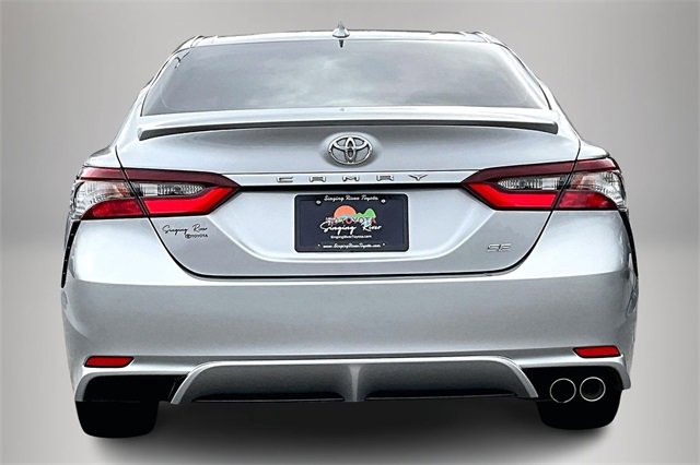 Used 2021 Toyota Camry SE image 6