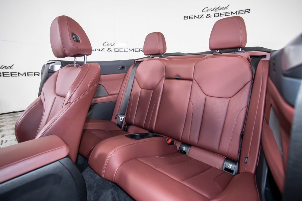Used 2022 BMW M440i Convertible RWD image 16