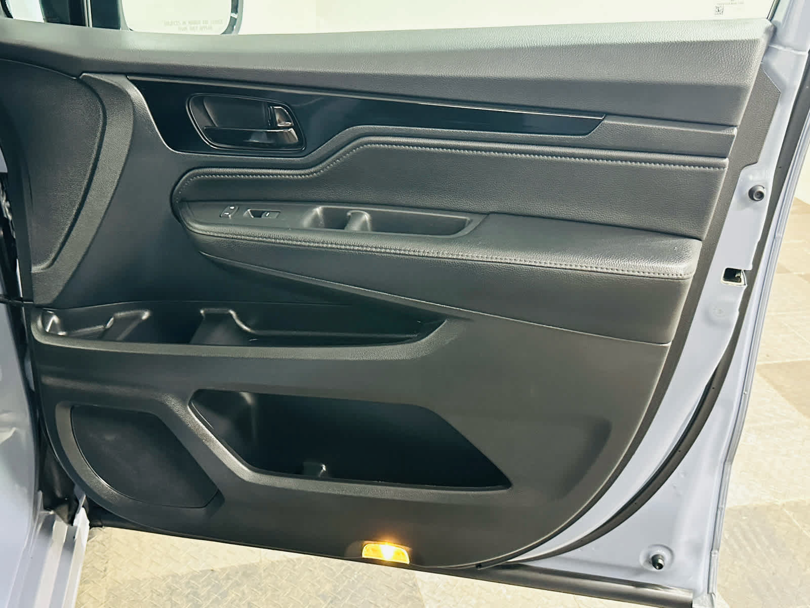 Used 2023 Honda Odyssey Elite image 26
