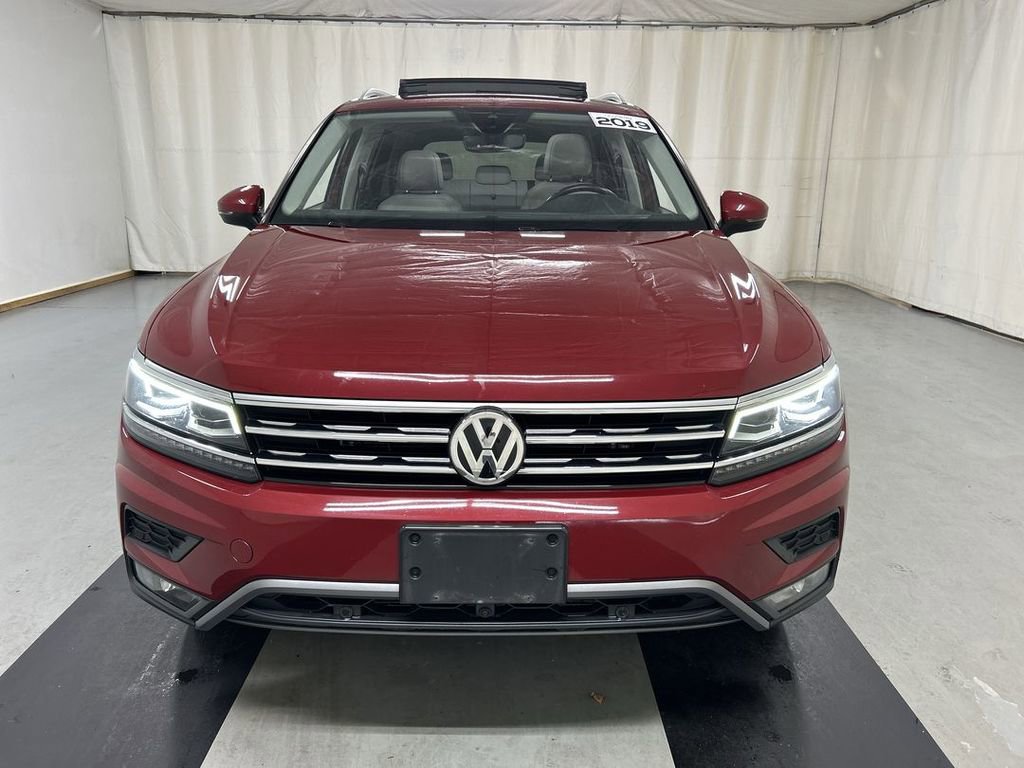 Used 2019 Volkswagen Tiguan SEL Premium AWD/4WD image 3