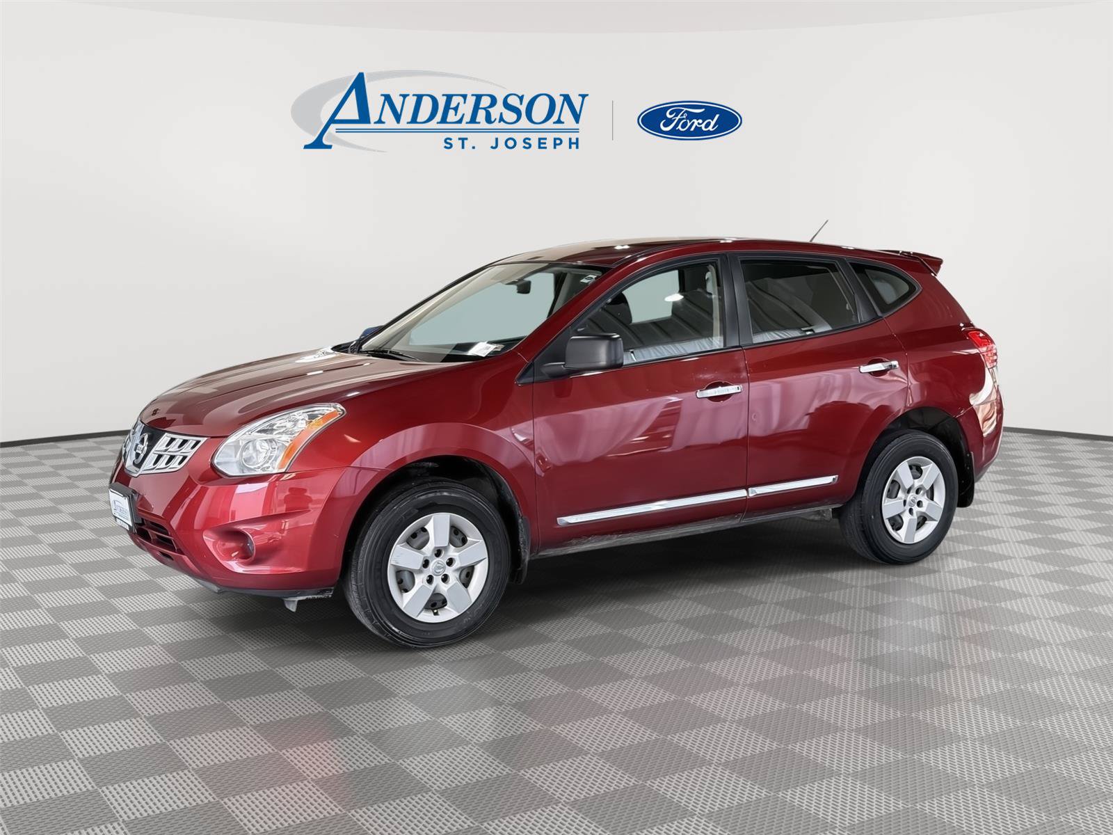Used 2013 Nissan Rogue S FWD image 1