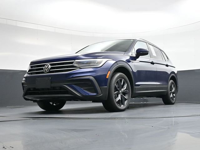 Used 2022 Volkswagen Tiguan SE image 33