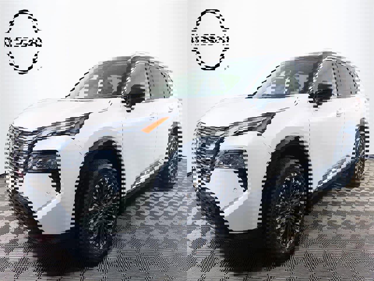 New 2026 Nissan Rogue Platinum image 1