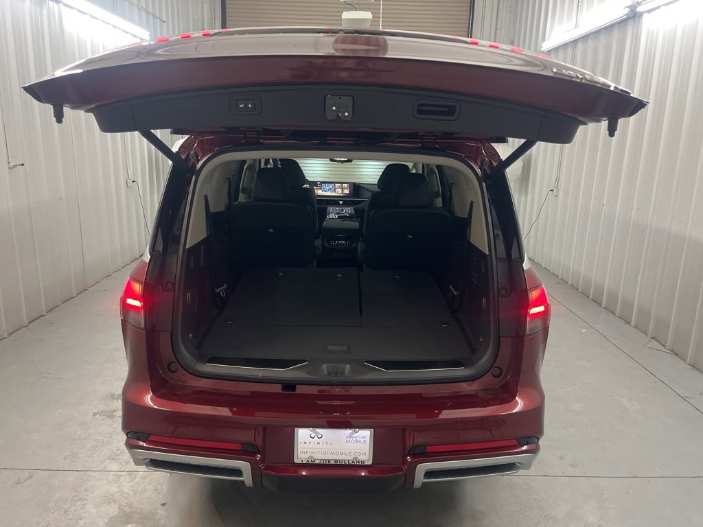 Certified 2025 INFINITI QX80 Sensory image 33