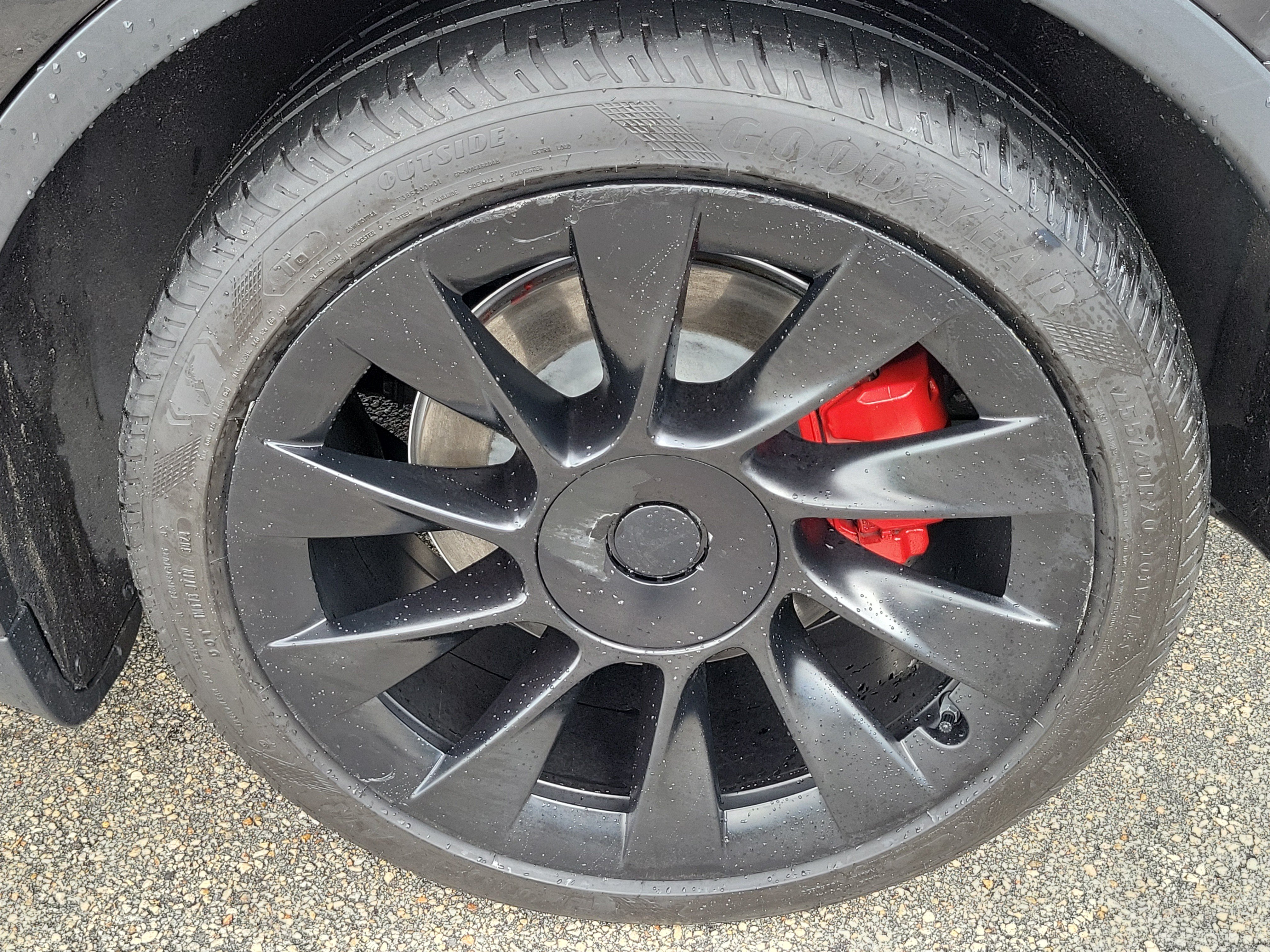 Used 2021 Tesla Model Y Long Range AWD/4WD image 28