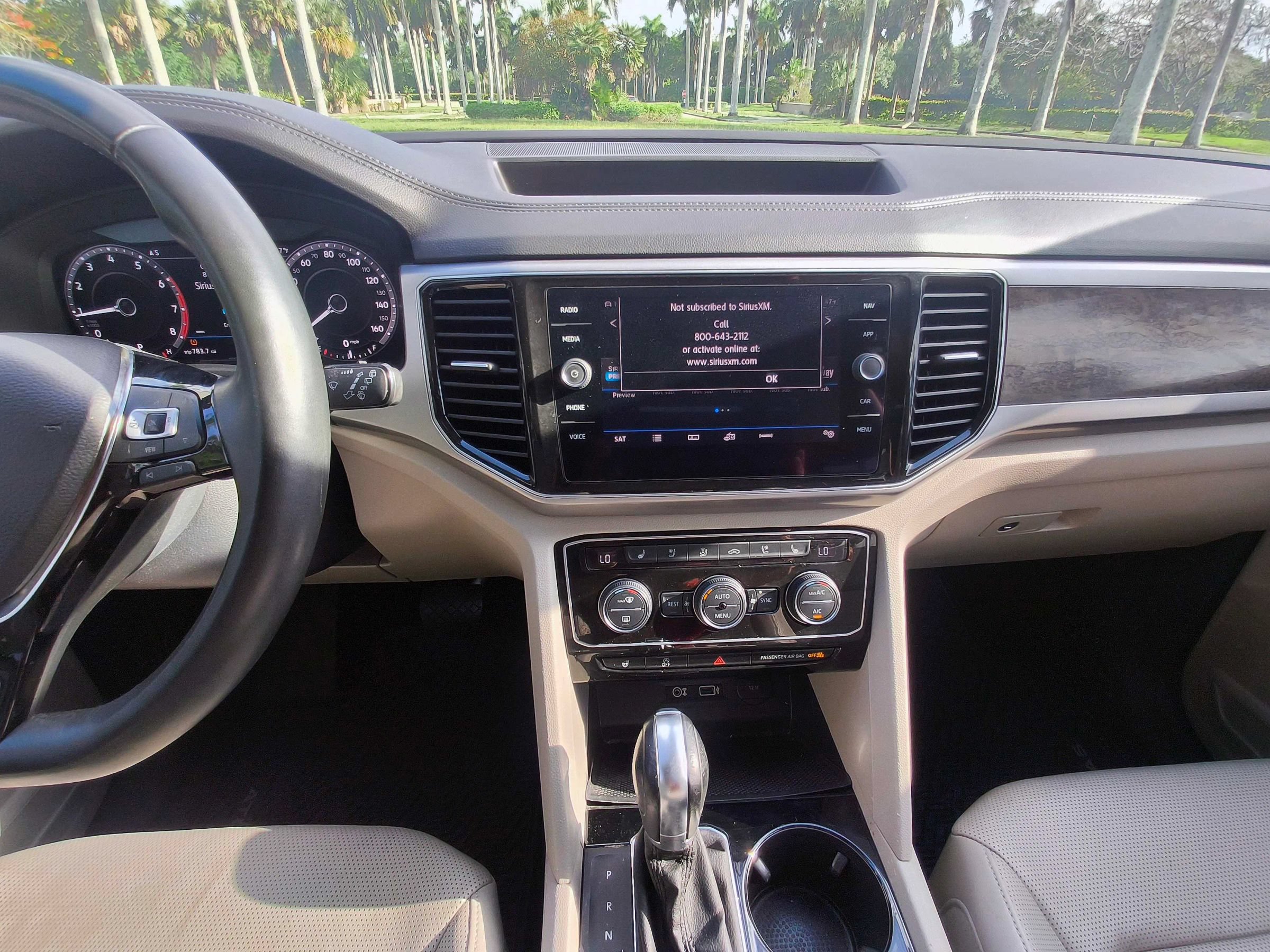 Used 2019 Volkswagen Atlas SEL Premium AWD/4WD image 30