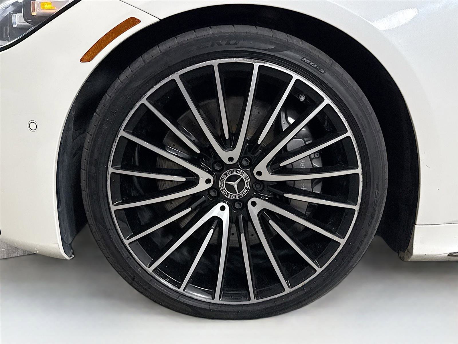 Used 2023 Mercedes-Benz S 500 S 500 image 11