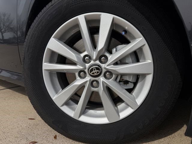 Used 2026 Toyota Tacoma SR5 image 10