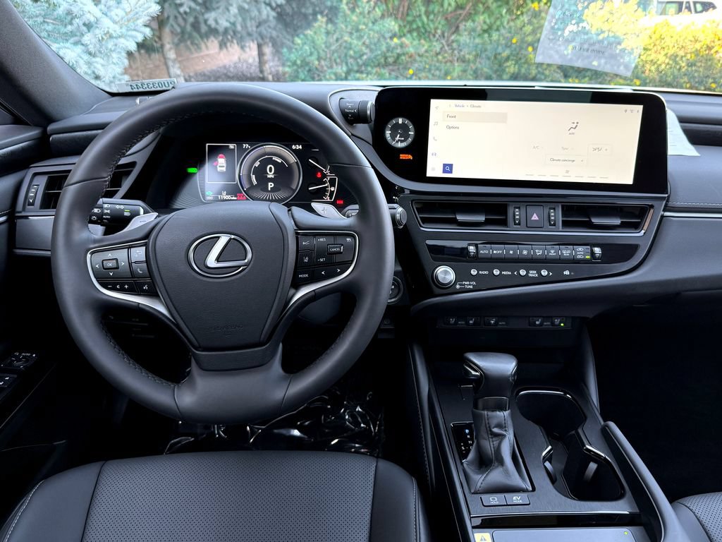 Used 2023 Lexus ES 300h w/ Premium Package FWD image 27
