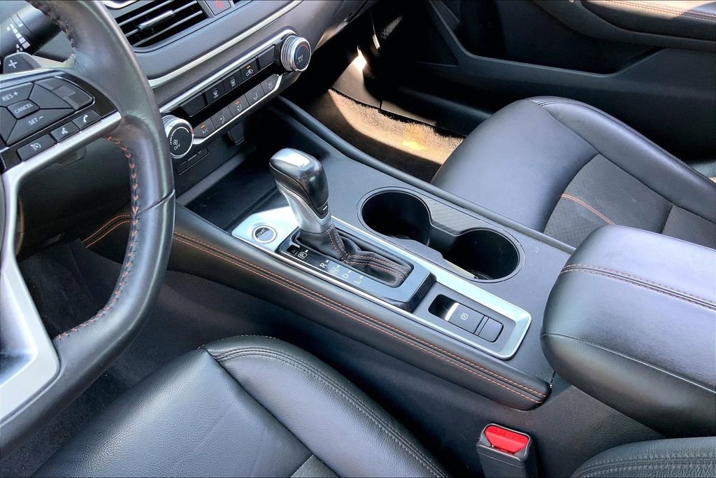 Used 2021 Nissan Altima 2.5 SR AWD/4WD image 13